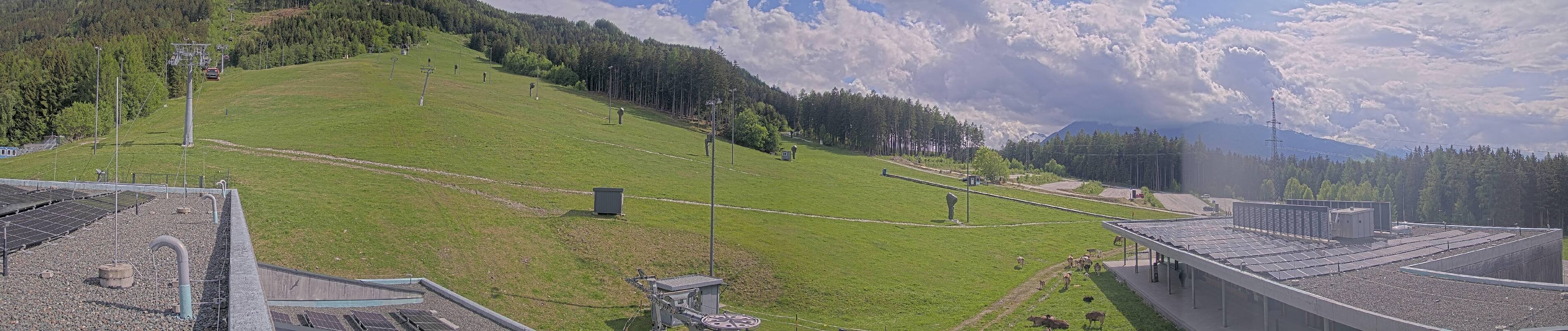 Archiv Foto Webcam Patscherkofel Talstation