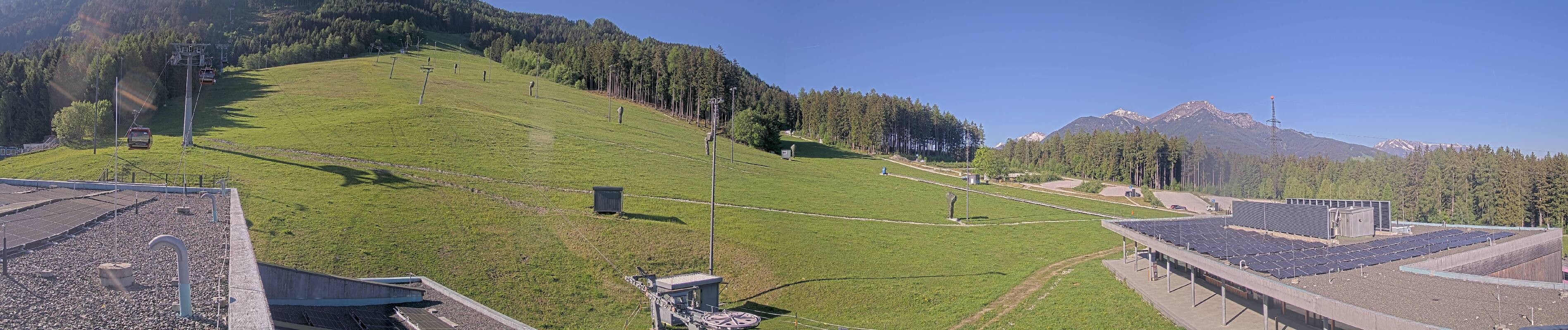 Archiv Foto Webcam Patscherkofel Talstation