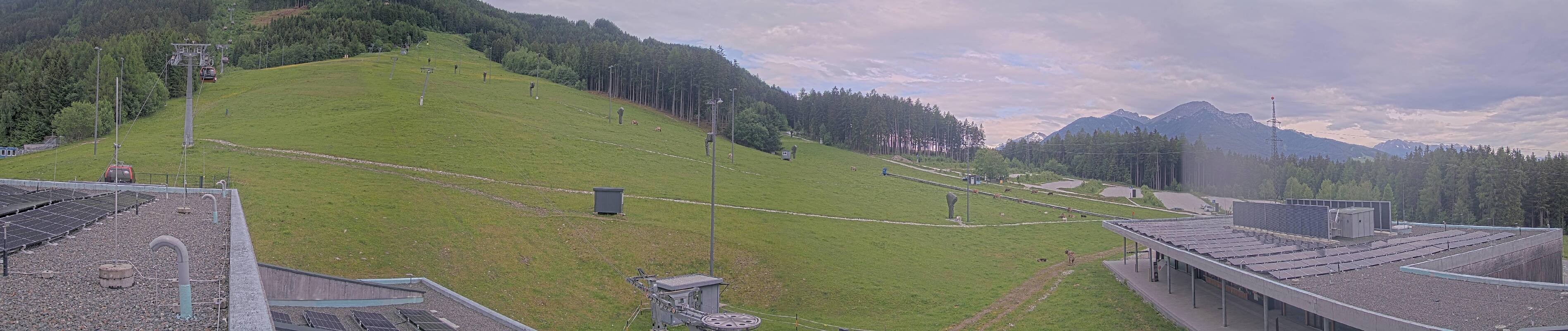 Archiv Foto Webcam Patscherkofel Talstation
