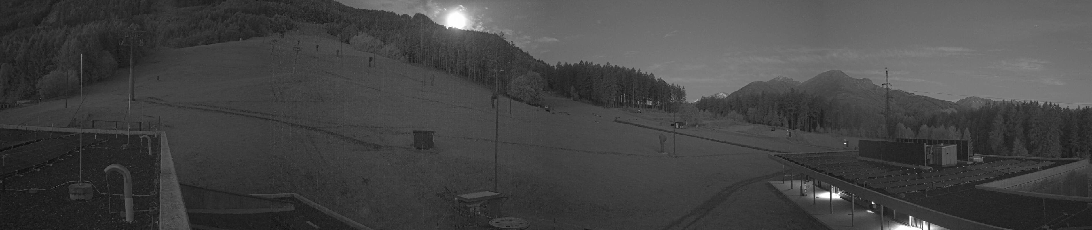 Archiv Foto Webcam Patscherkofel Talstation