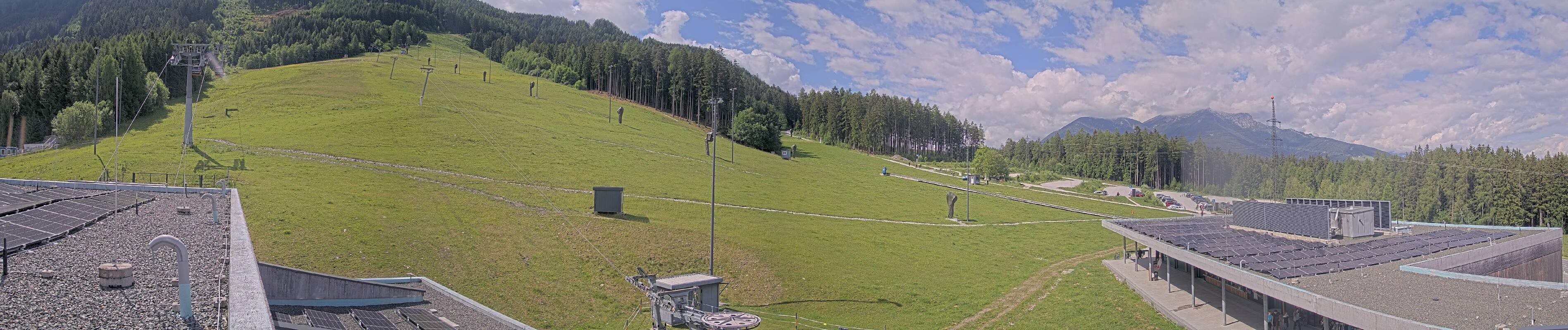 Archiv Foto Webcam Patscherkofel Talstation