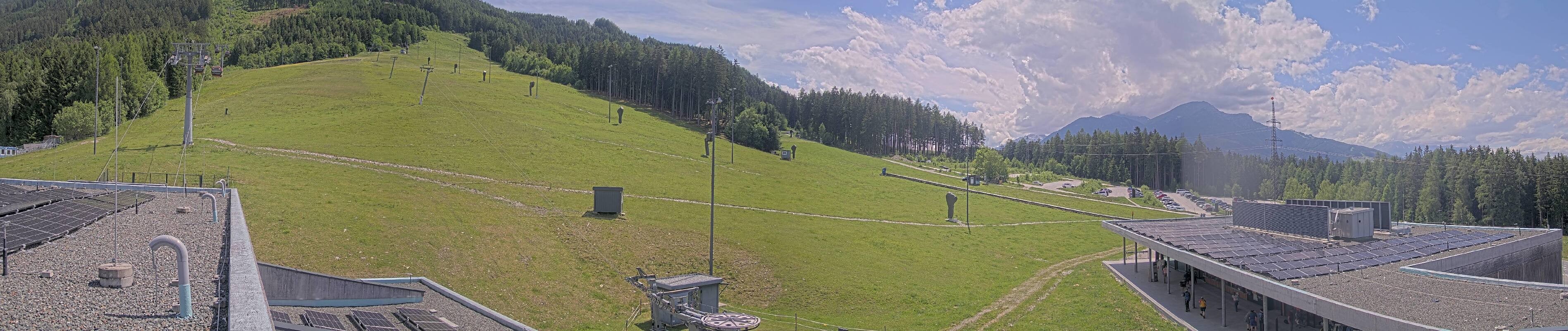 Archiv Foto Webcam Patscherkofel Talstation