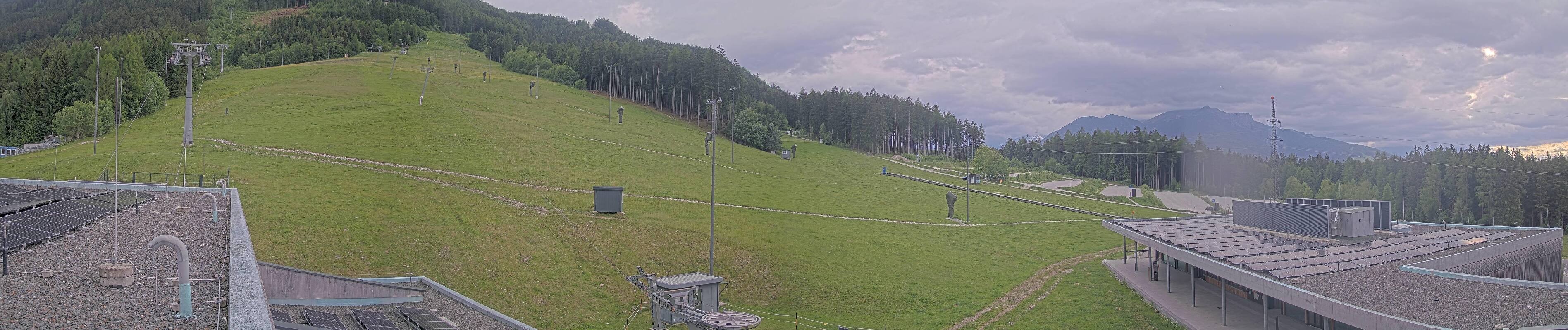 Archiv Foto Webcam Patscherkofel Talstation