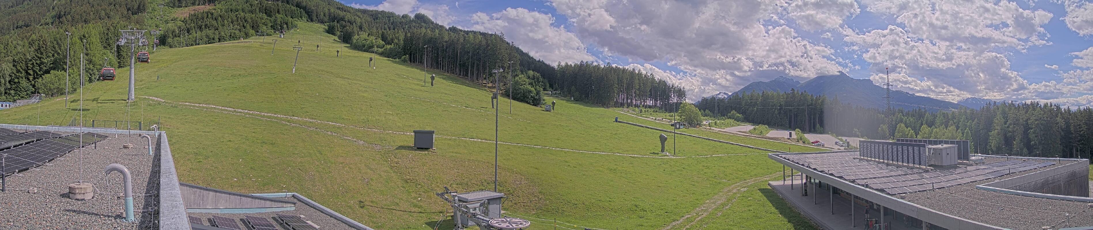 Archiv Foto Webcam Patscherkofel Talstation