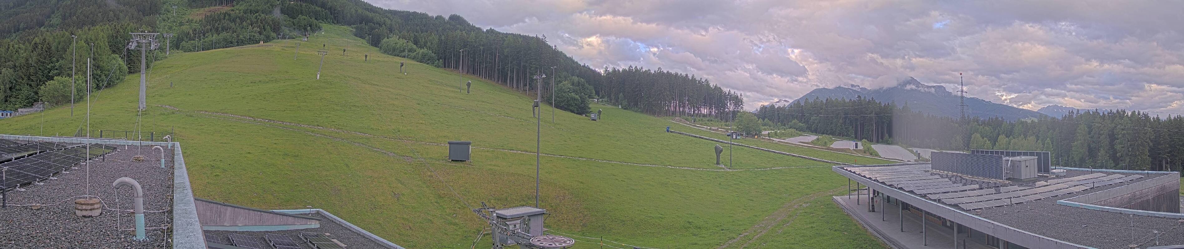 Archiv Foto Webcam Patscherkofel Talstation