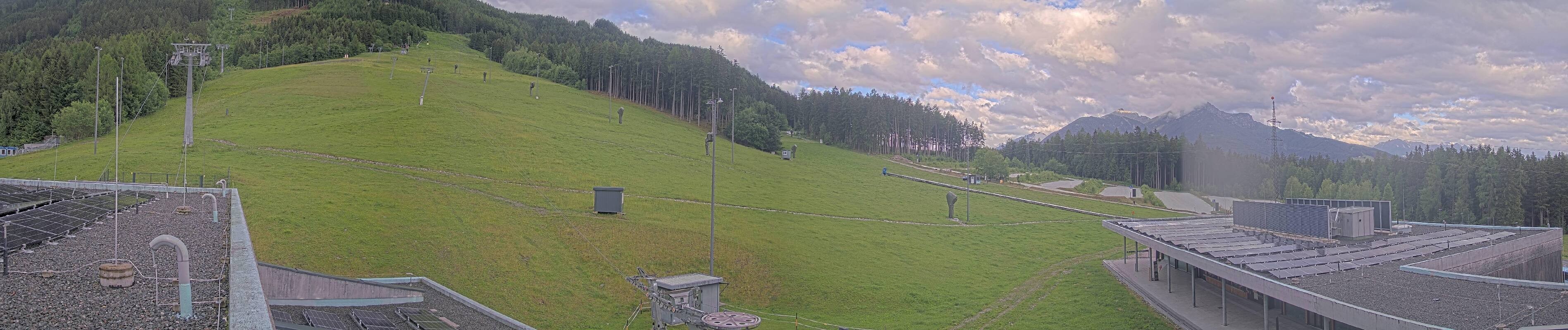 Archiv Foto Webcam Patscherkofel Talstation