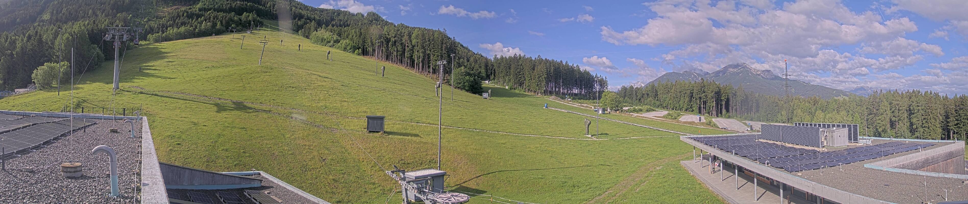 Archiv Foto Webcam Patscherkofel Talstation