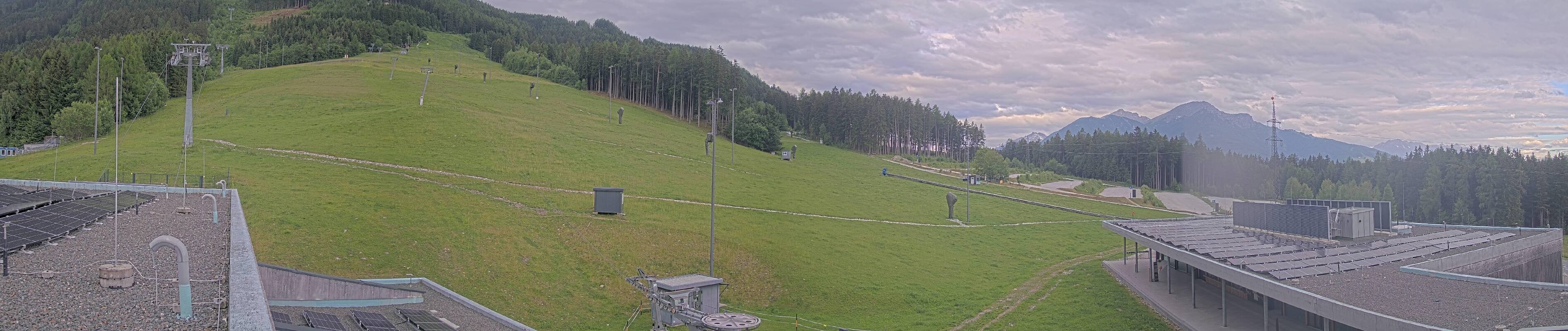 Archiv Foto Webcam Patscherkofel Talstation