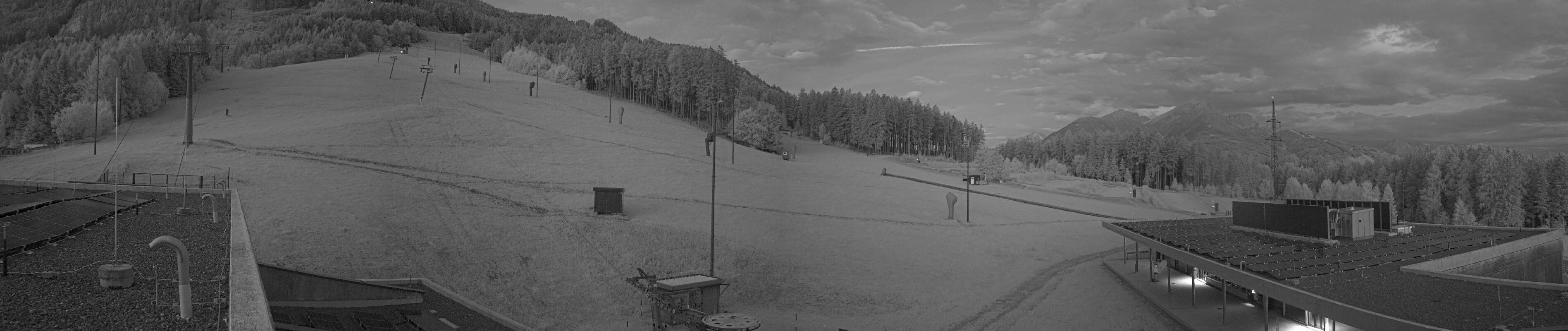 Archiv Foto Webcam Patscherkofel Talstation