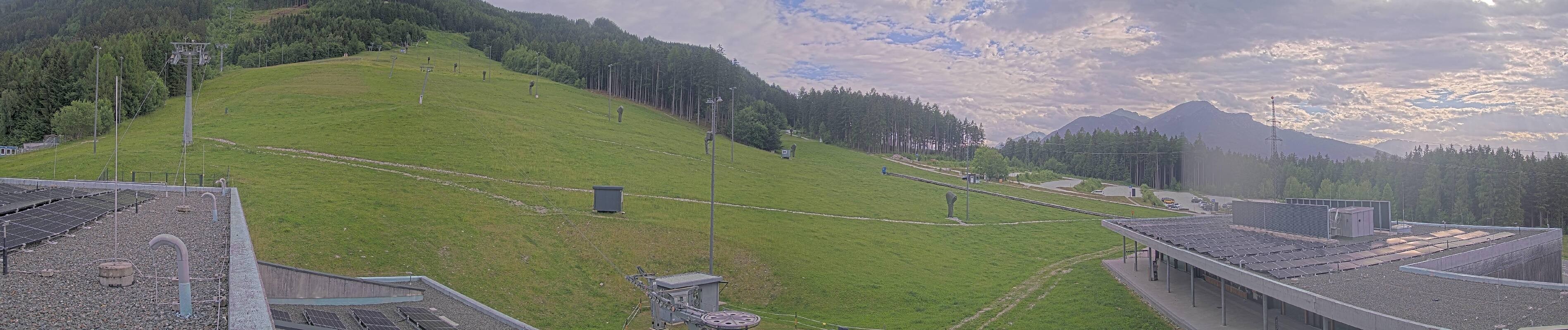 Archiv Foto Webcam Patscherkofel Talstation