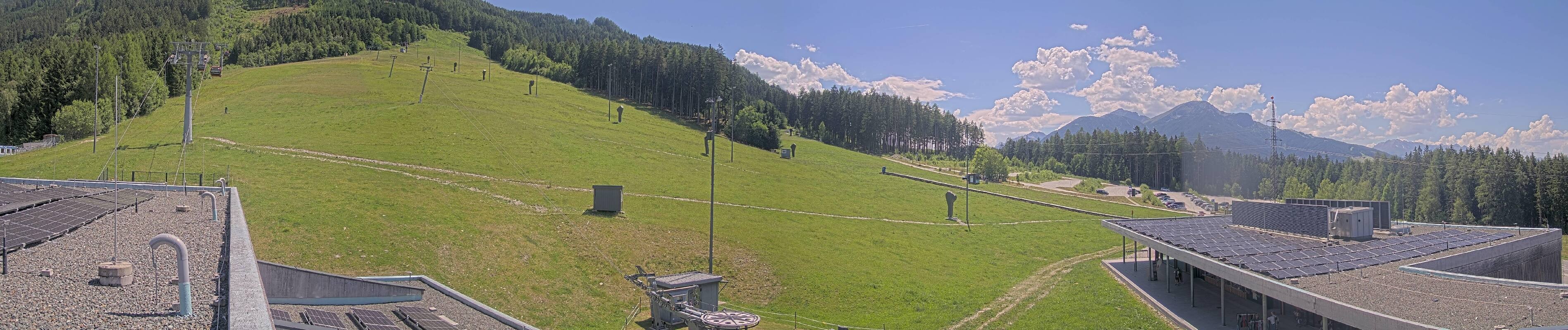 Archiv Foto Webcam Patscherkofel Talstation