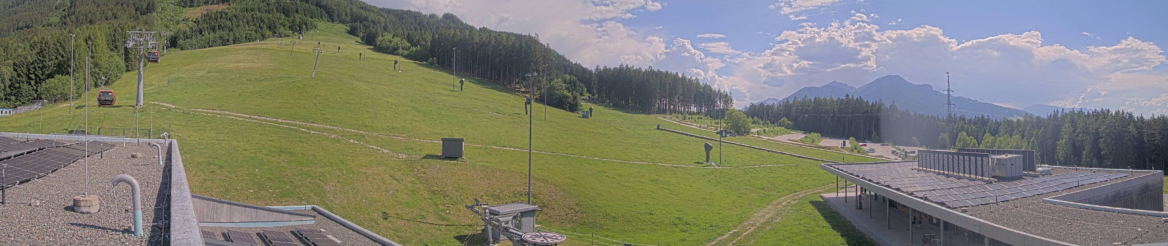 Archiv Foto Webcam Patscherkofel Talstation
