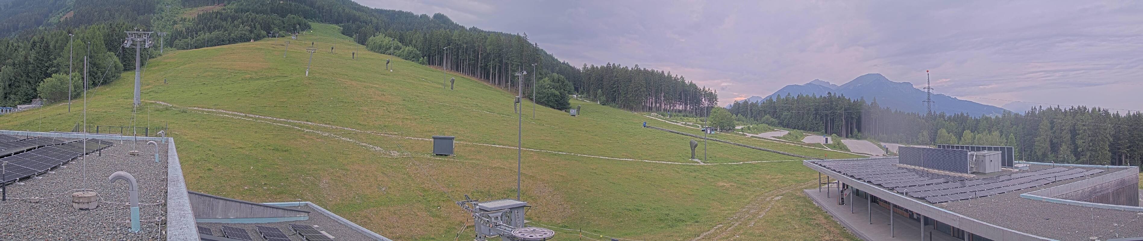 Archiv Foto Webcam Patscherkofel Talstation