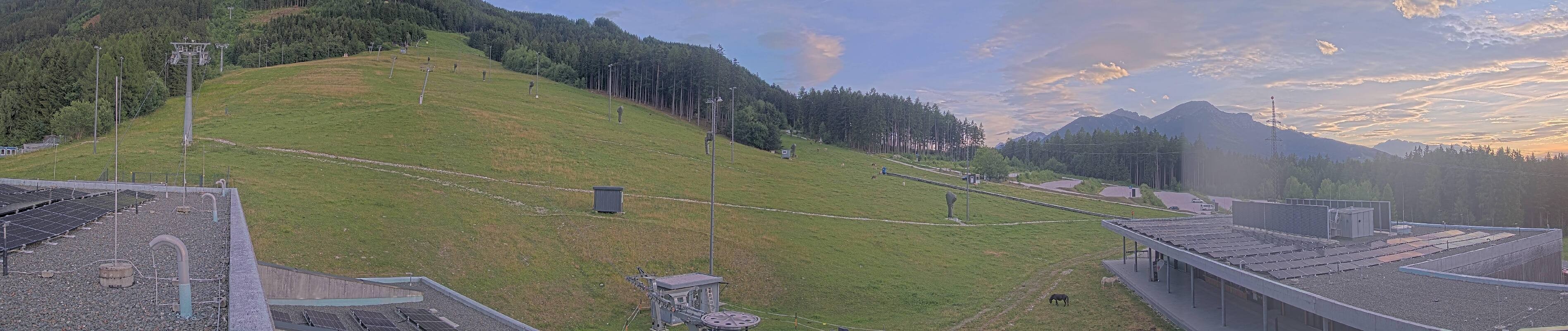 Archiv Foto Webcam Patscherkofel Talstation