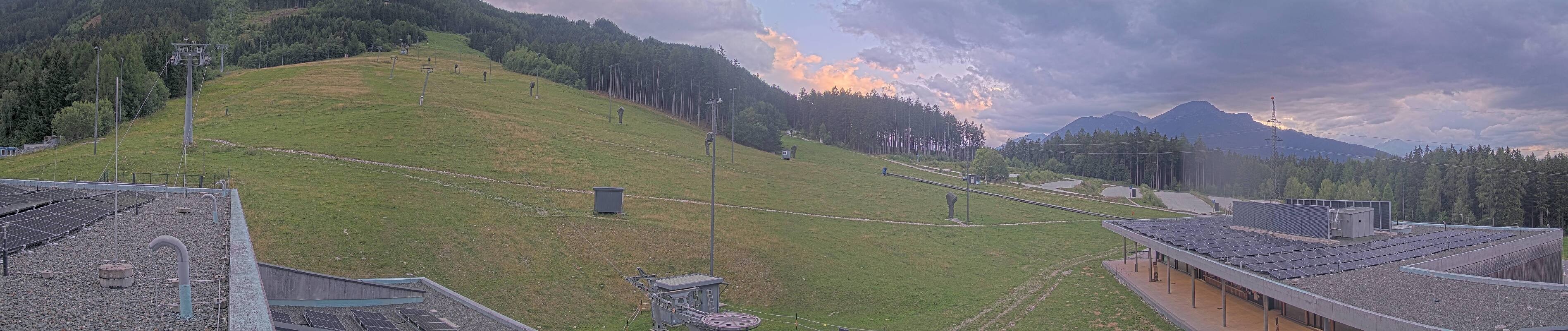 Archiv Foto Webcam Patscherkofel Talstation