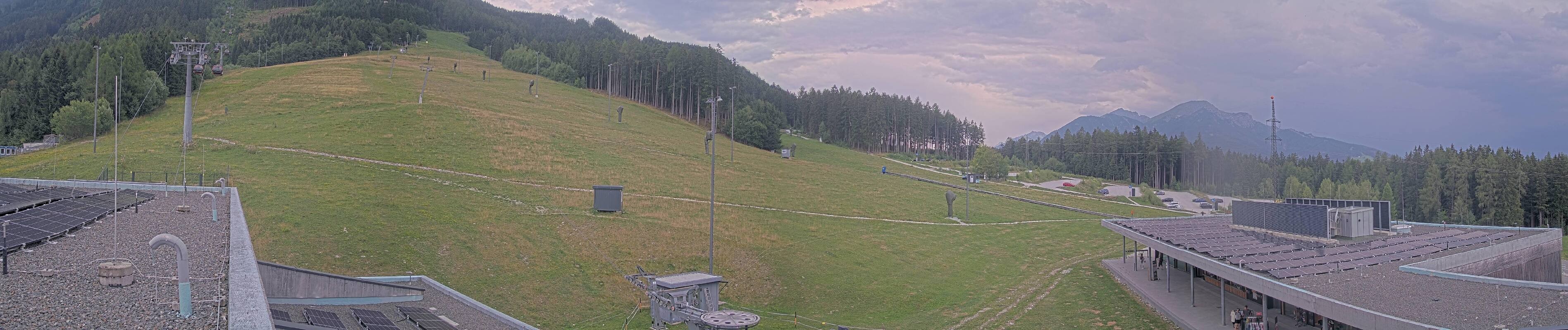 Archiv Foto Webcam Patscherkofel Talstation