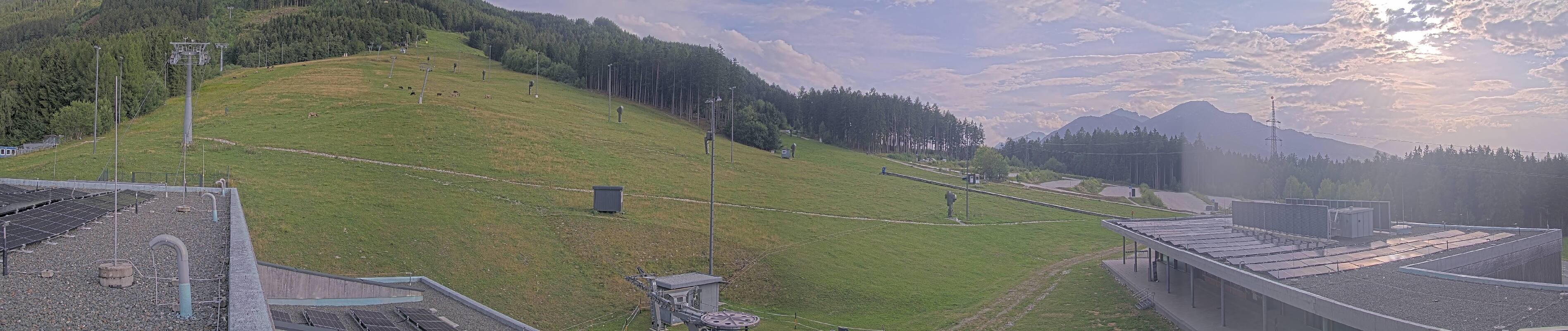 Archiv Foto Webcam Patscherkofel Talstation