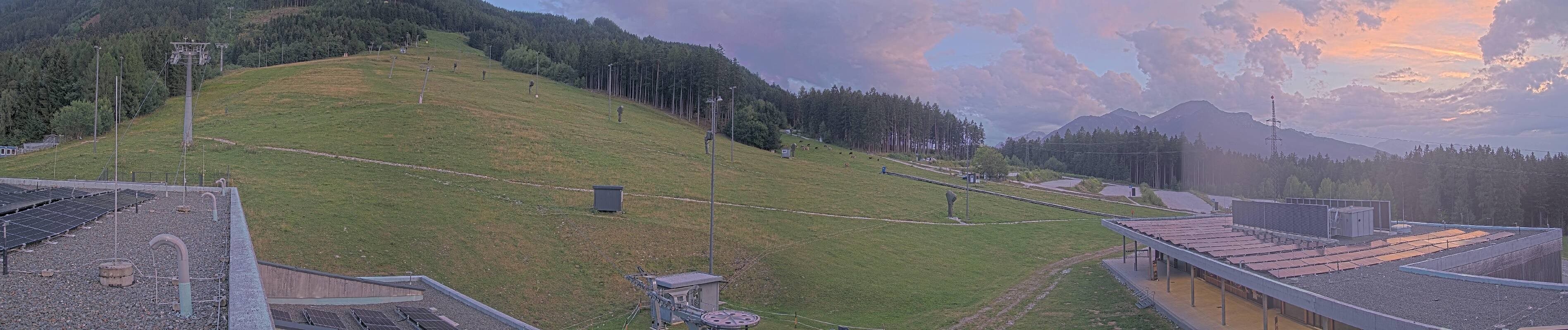 Archiv Foto Webcam Patscherkofel Talstation