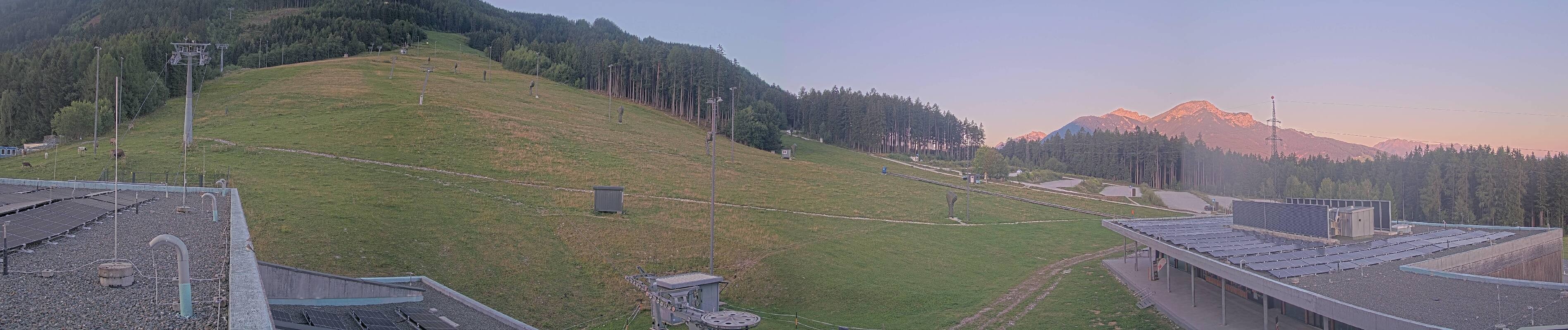 Archiv Foto Webcam Patscherkofel Talstation