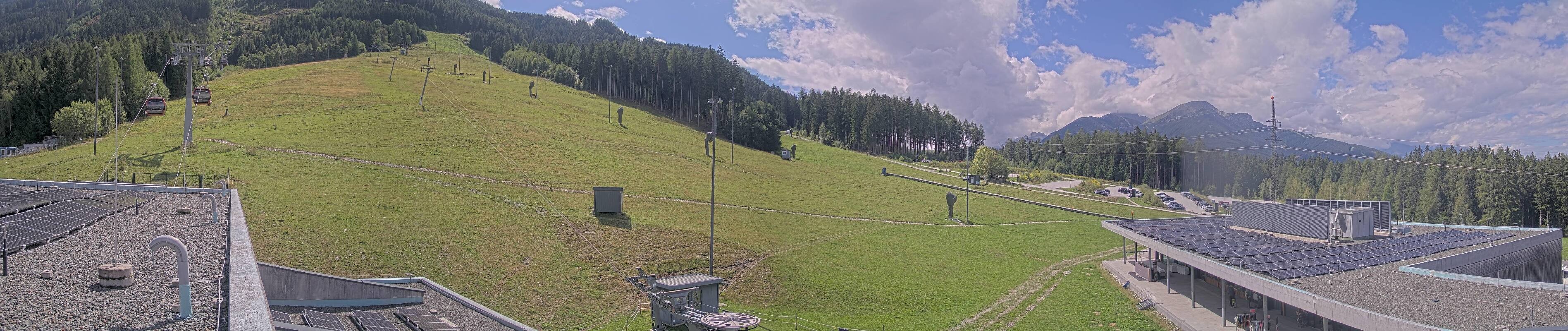 Archiv Foto Webcam Patscherkofel Talstation