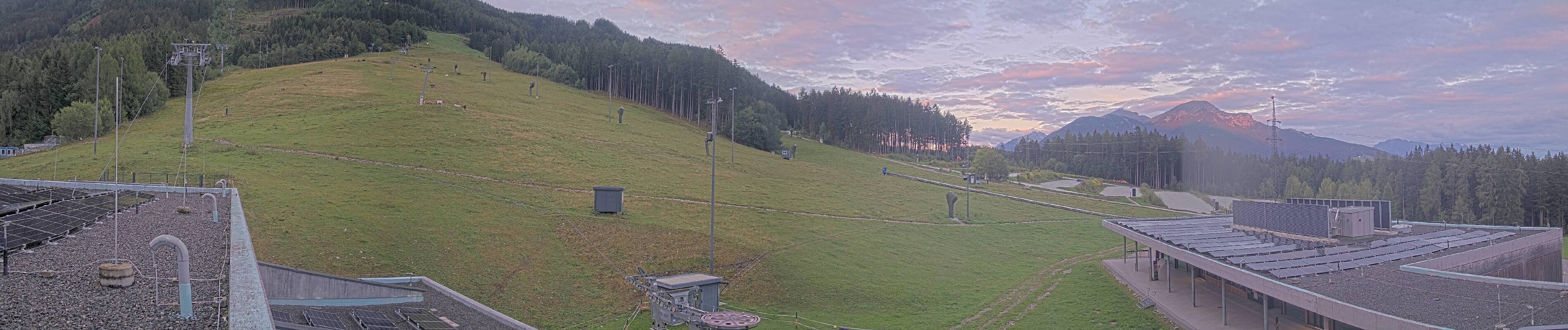 Archiv Foto Webcam Patscherkofel Talstation