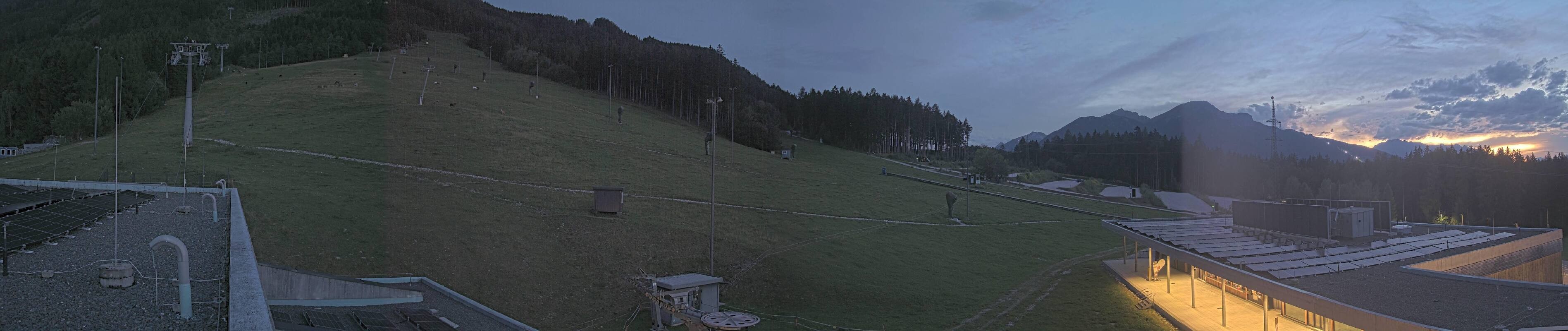 Archiv Foto Webcam Patscherkofel Talstation