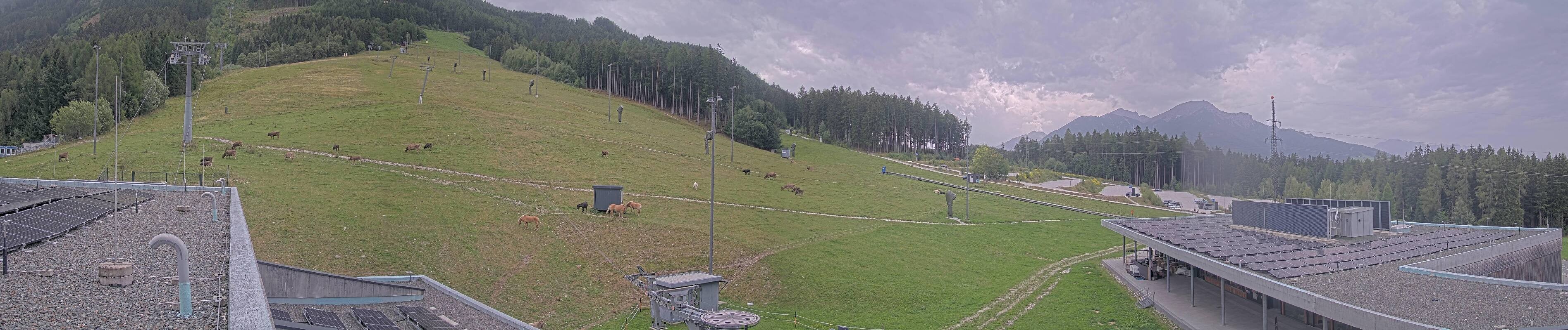 Archiv Foto Webcam Patscherkofel Talstation