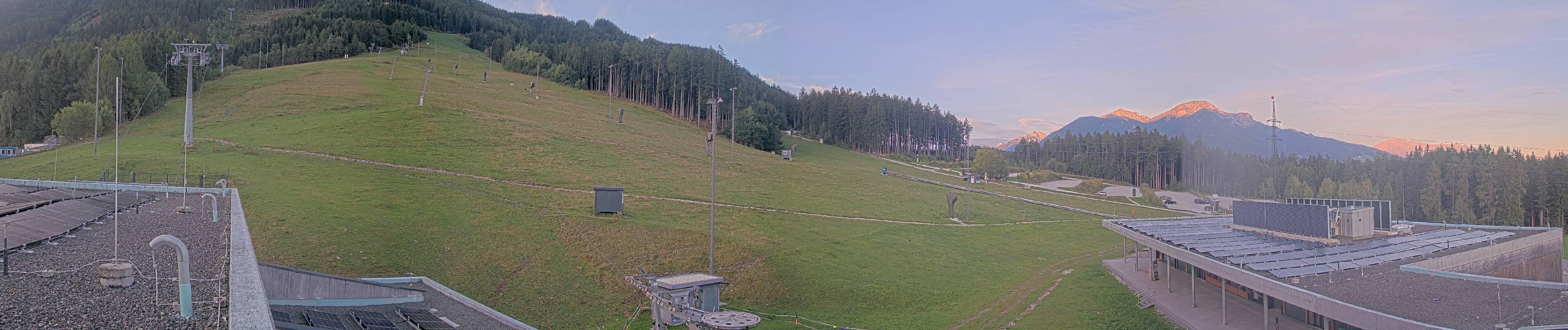 Archiv Foto Webcam Patscherkofel Talstation