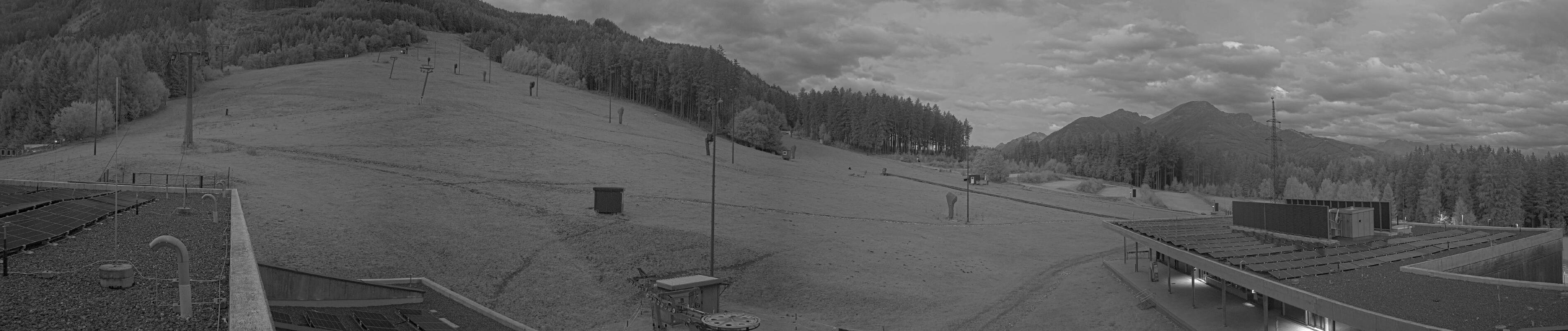 Archiv Foto Webcam Patscherkofel Talstation