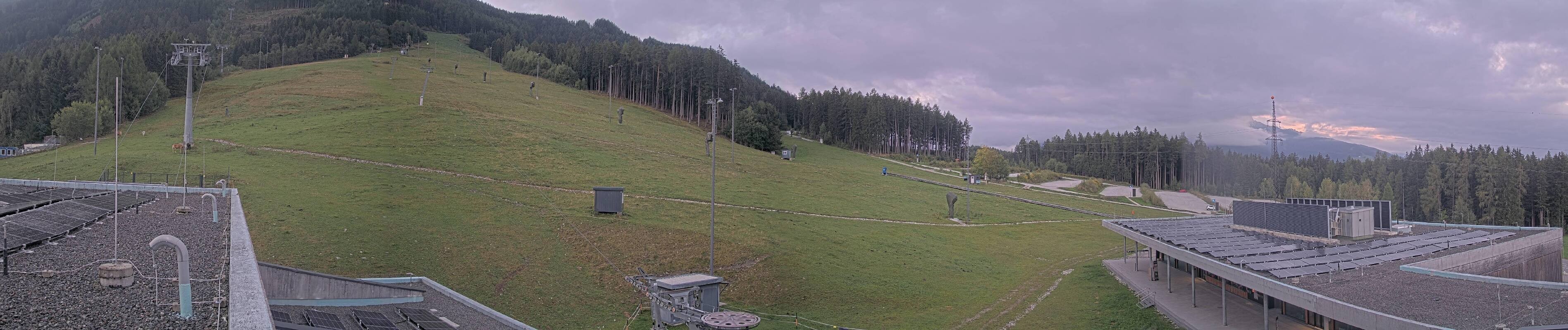 Archiv Foto Webcam Patscherkofel Talstation