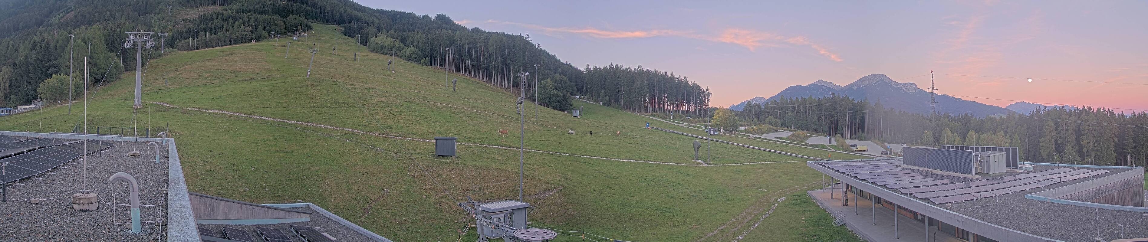 Archiv Foto Webcam Patscherkofel Talstation