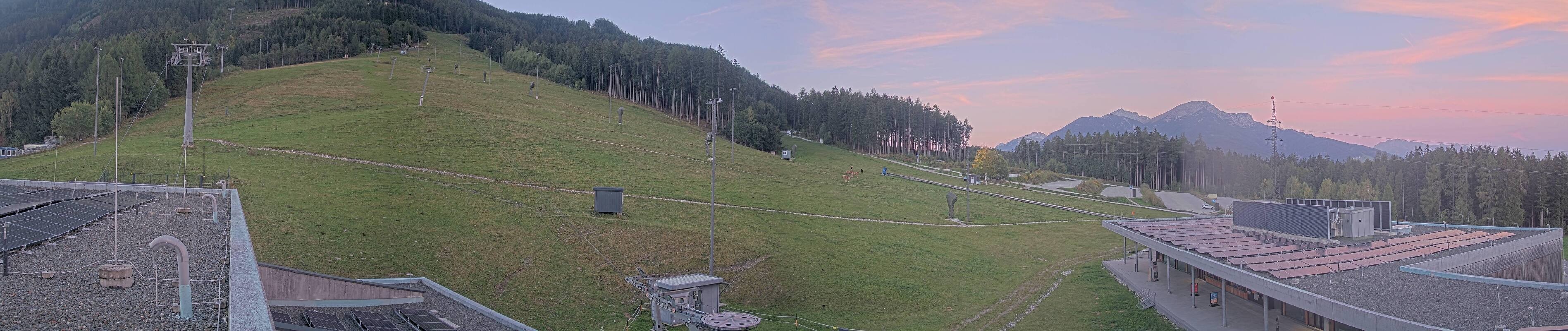 Archiv Foto Webcam Patscherkofel Talstation