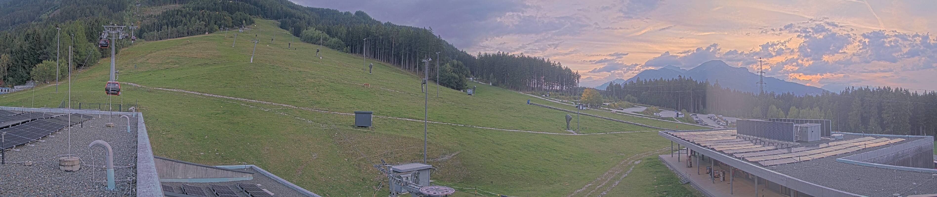 Archiv Foto Webcam Patscherkofel Talstation