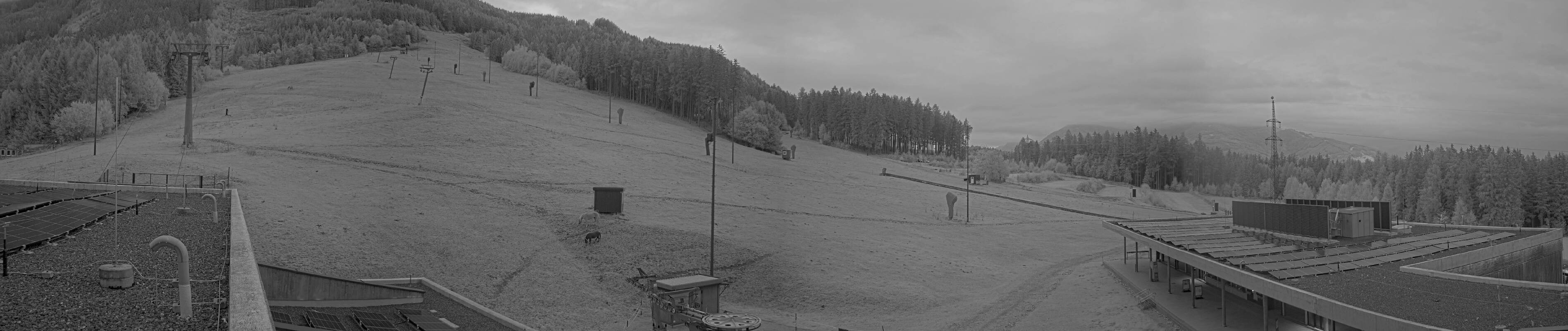 Archiv Foto Webcam Patscherkofel Talstation