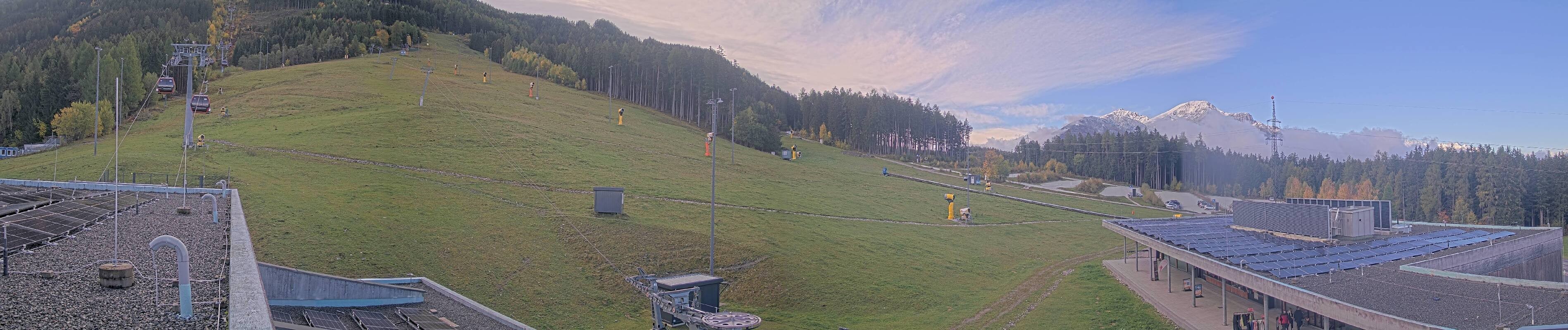 Archiv Foto Webcam Patscherkofel Talstation