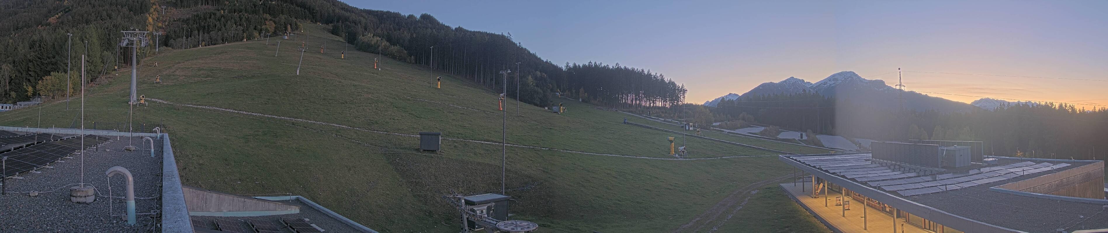 Archiv Foto Webcam Patscherkofel Talstation