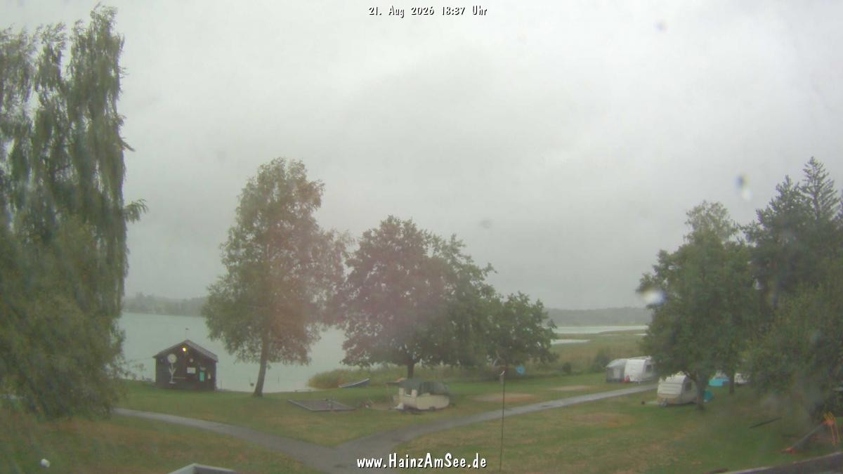 Archived image Webcam Waging: Campsite Hainz am See
