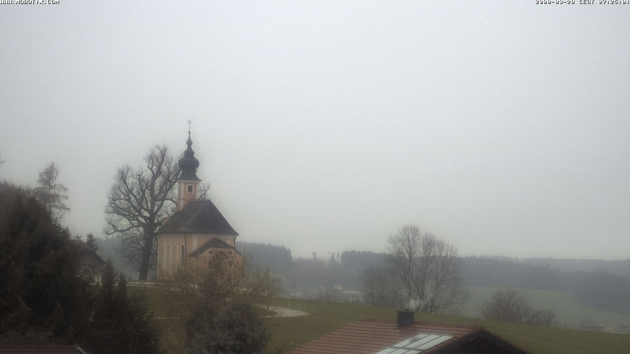 Archived image Webcam Waging: Church of Pilgrimage Maria Mühlberg