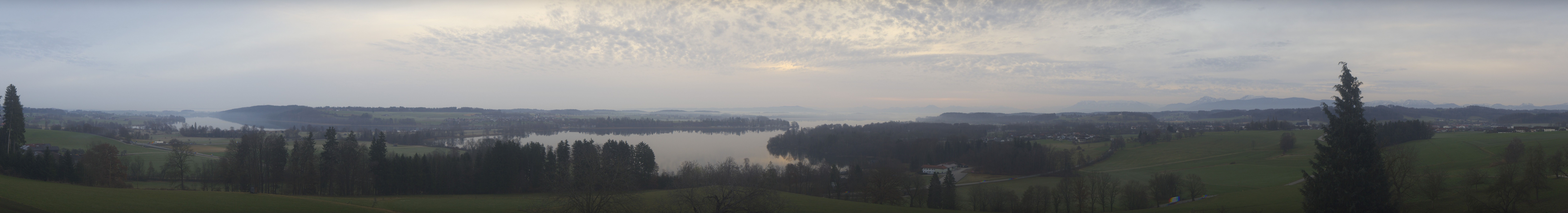 Archiv Foto Webcam Panoramablick auf Waginger und Tachinger See