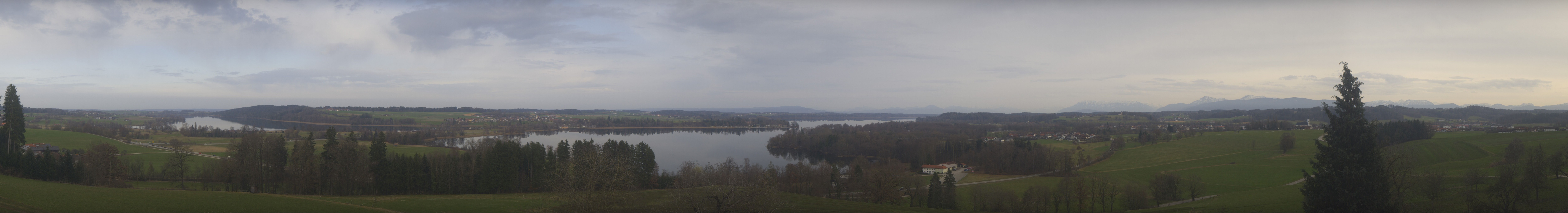 Archiv Foto Webcam Panoramablick auf Waginger und Tachinger See