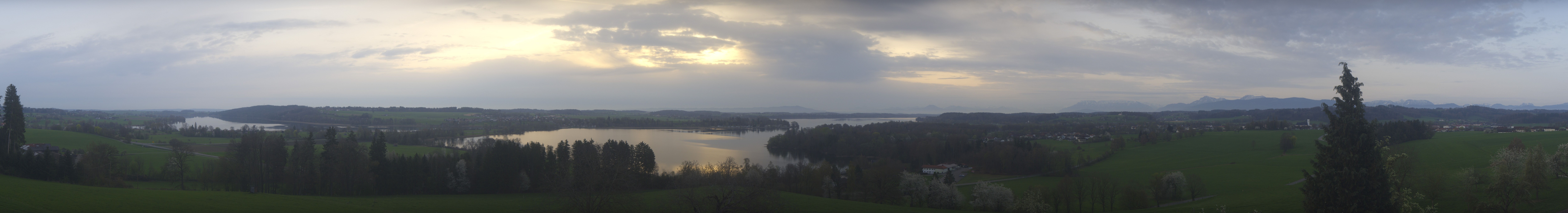 Archiv Foto Webcam Panoramablick auf Waginger und Tachinger See