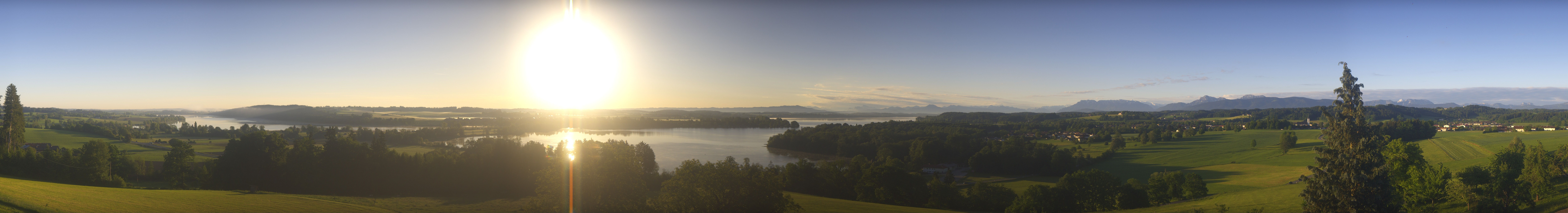 Archiv Foto Webcam Panoramablick auf Waginger und Tachinger See