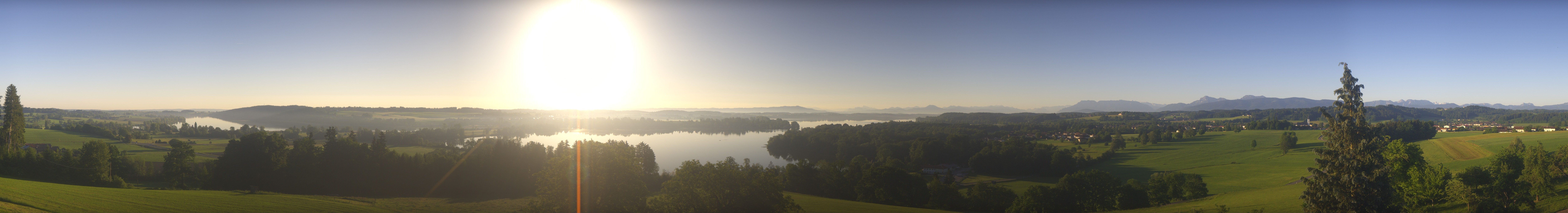 Archiv Foto Webcam Panoramablick auf Waginger und Tachinger See
