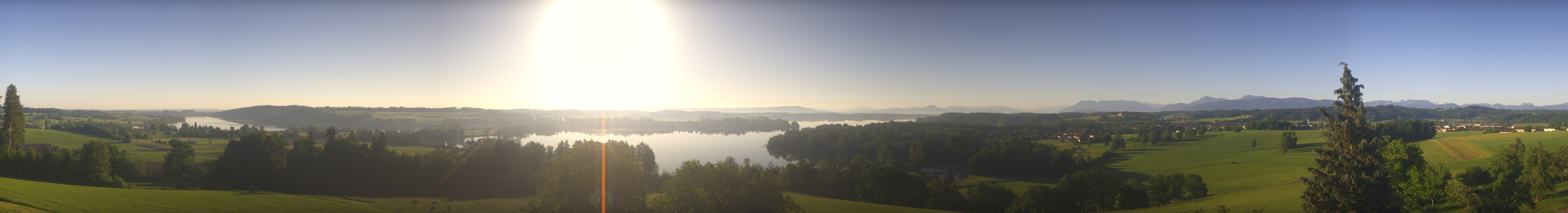Archiv Foto Webcam Panoramablick auf Waginger und Tachinger See