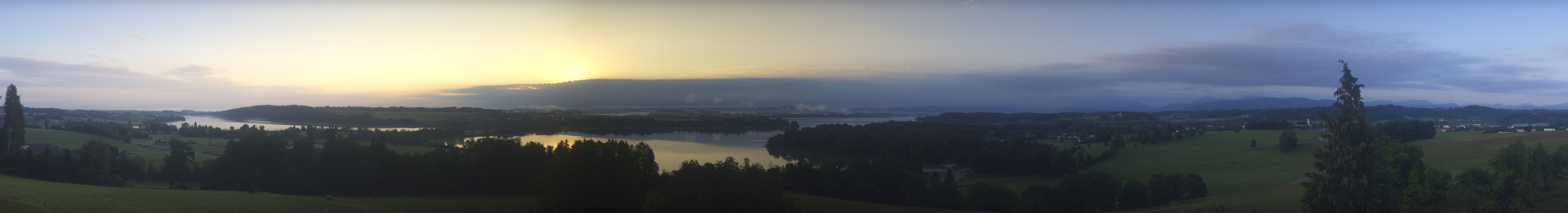 Archiv Foto Webcam Panoramablick auf Waginger und Tachinger See