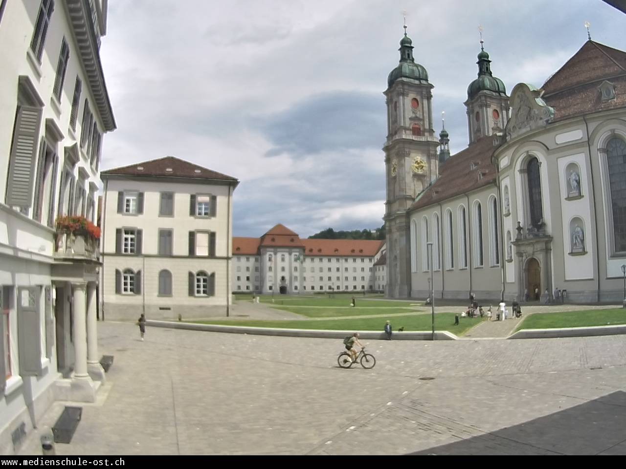 Archiv Foto Webcam Klosterplatz St. Gallen