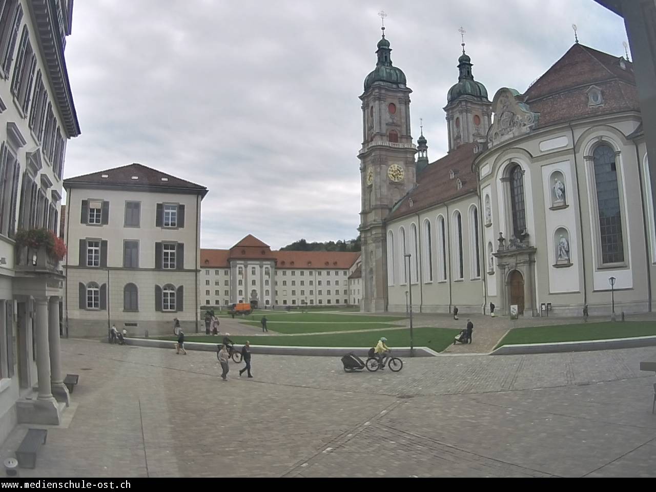 Archiv Foto Webcam Klosterplatz St. Gallen