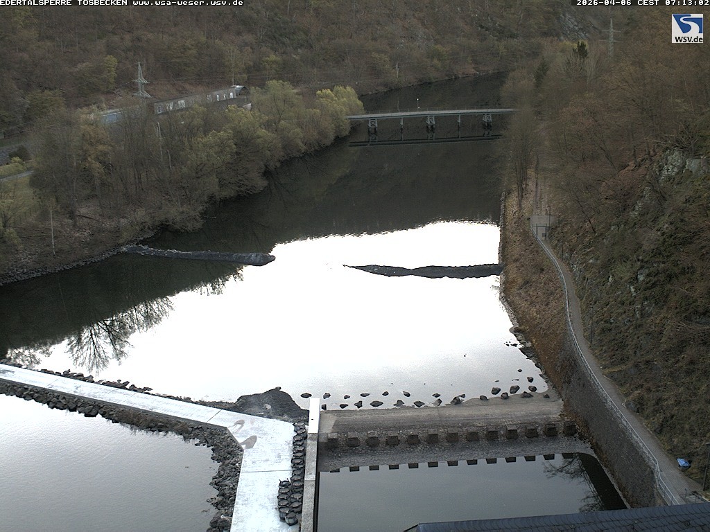 Archived image Webcam Lake Eder: Catch Basin