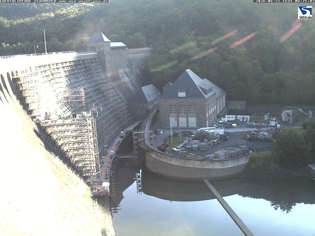 Archived image Webcam Lake Eder: View Dam