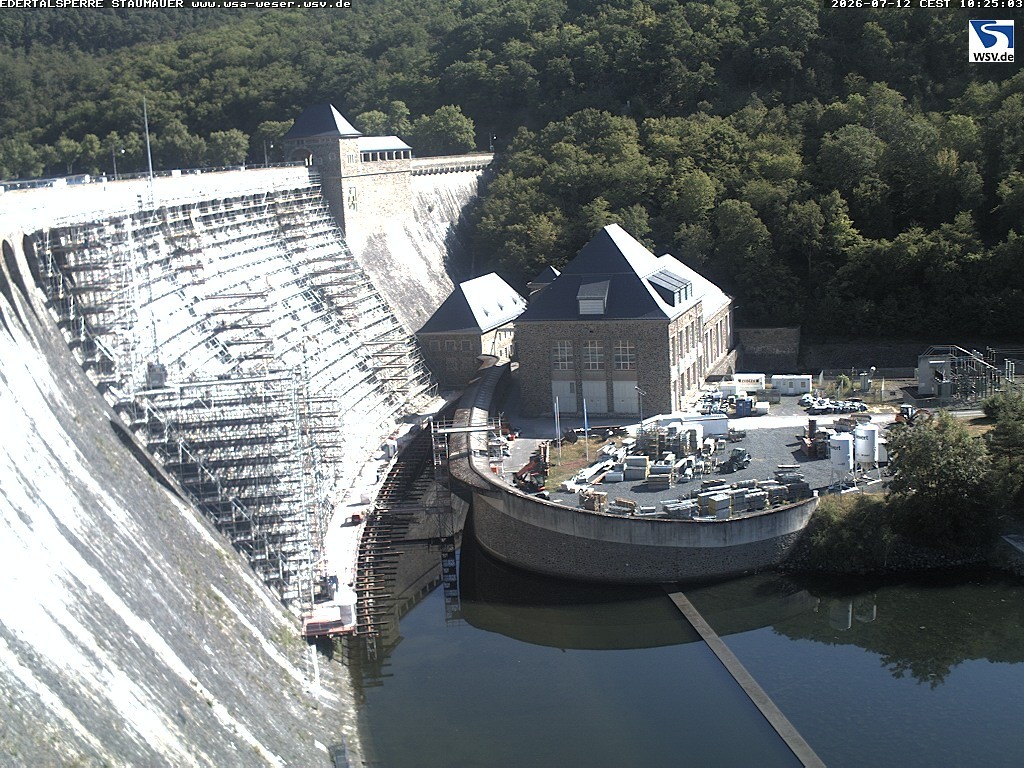 Archived image Webcam Lake Eder: View Dam
